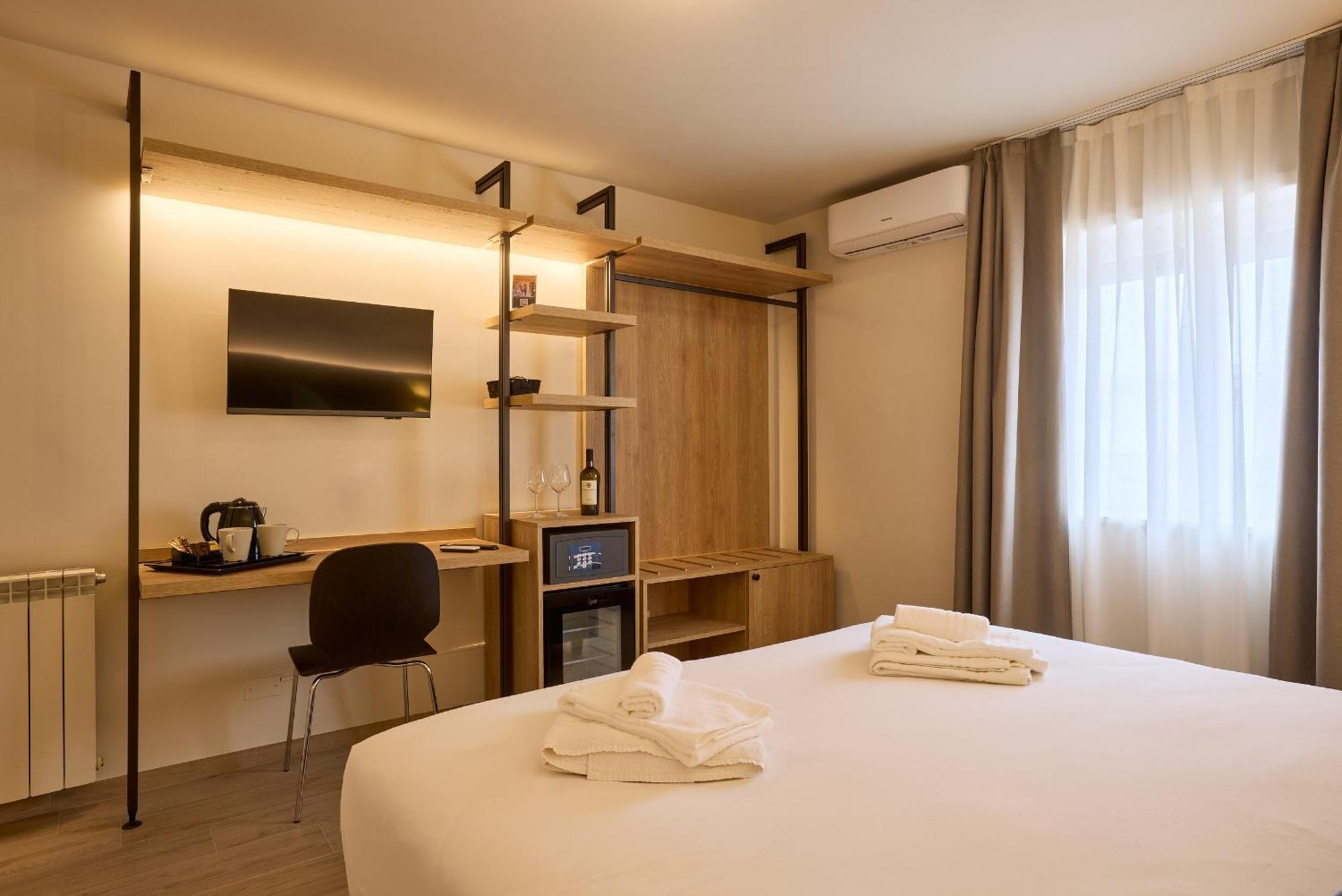לינה וארוחת בוקר רומא Relais Tiburtina מראה חיצוני תמונה