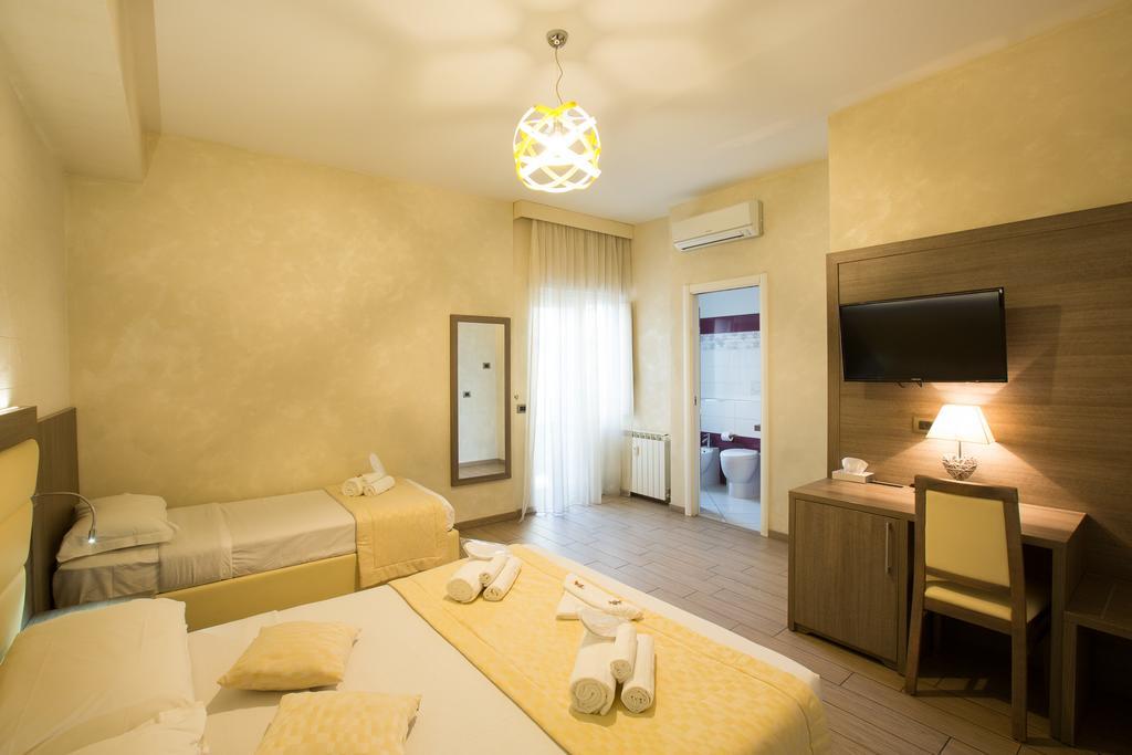 לינה וארוחת בוקר רומא Relais Tiburtina מראה חיצוני תמונה